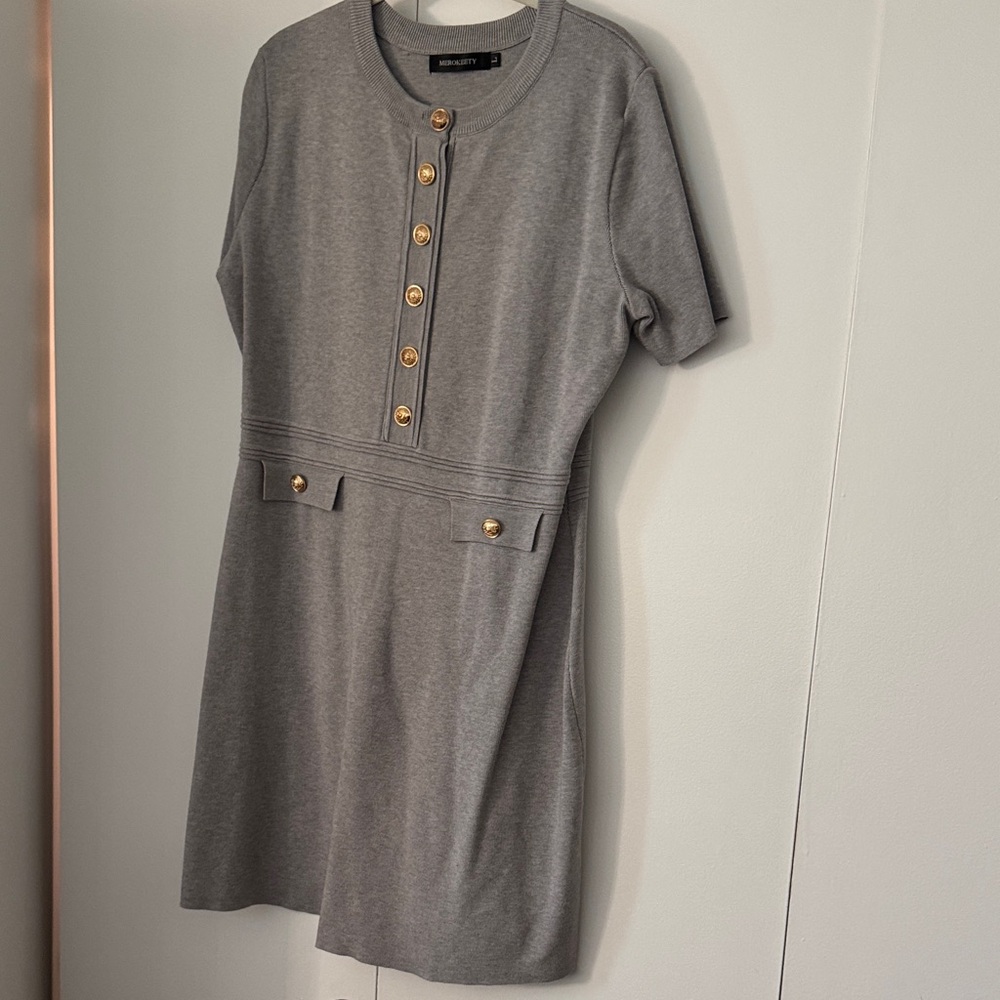 Chic Gray Buttoned Mini Dress